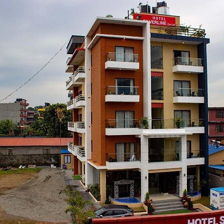 Hotel Silverline Pokhara Extérieur photo